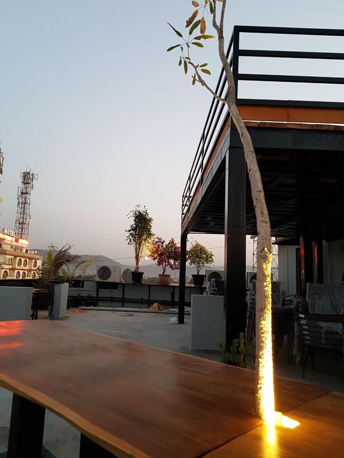Hotel Swathi ฮอสเปต ภายนอก รูปภาพ